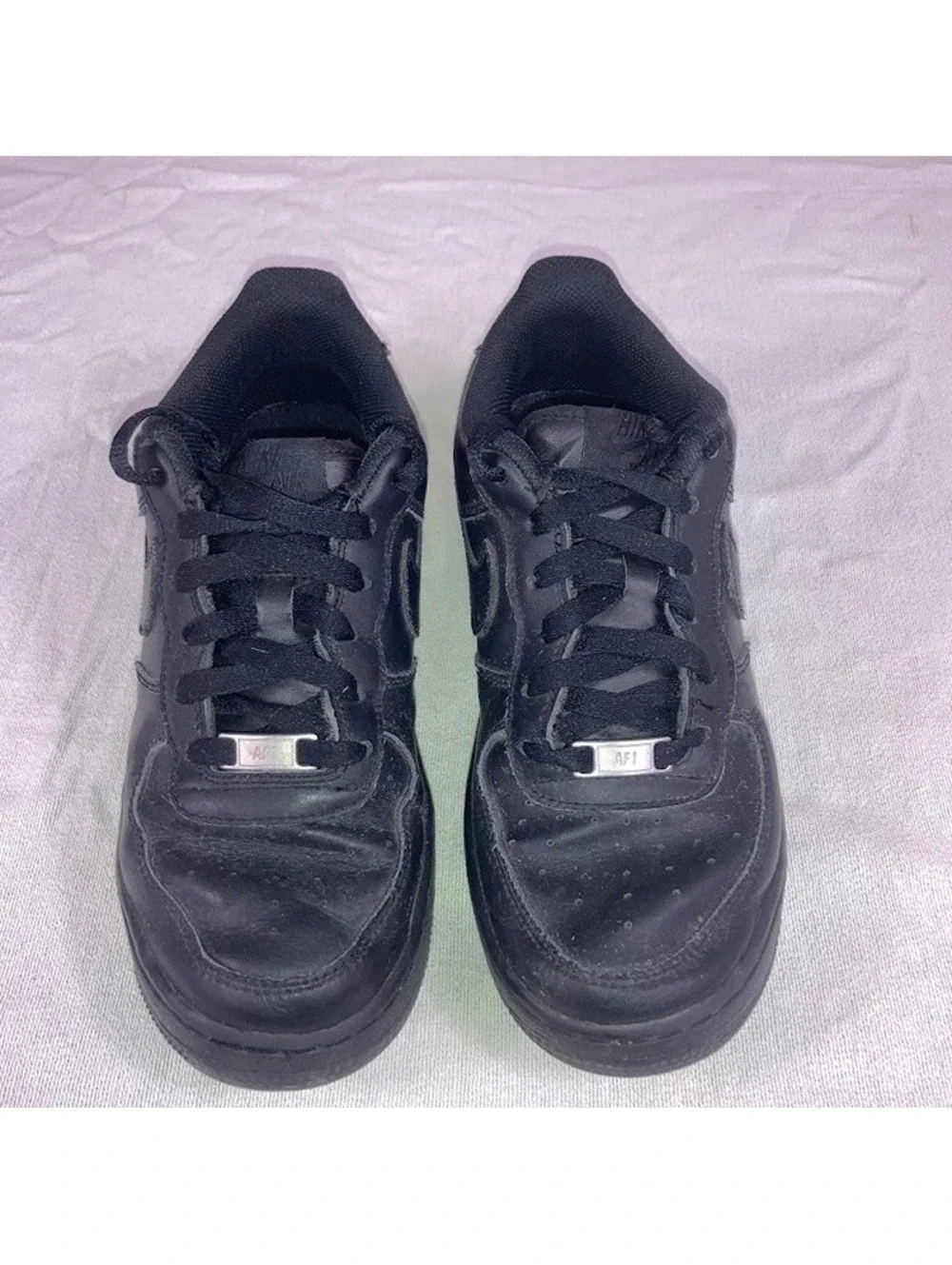Nike Air Force 1 Low Black Boys Youth 7Y Women 8.5 Unisex